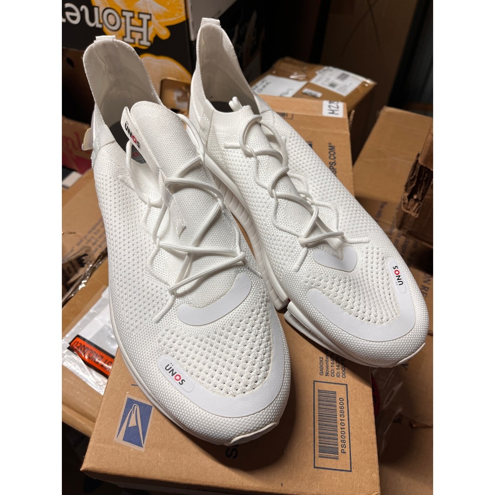 ÜNOS Sneakers Mens‎ Size 11-12 White New Athletic Knit Slip On Shoes NEW